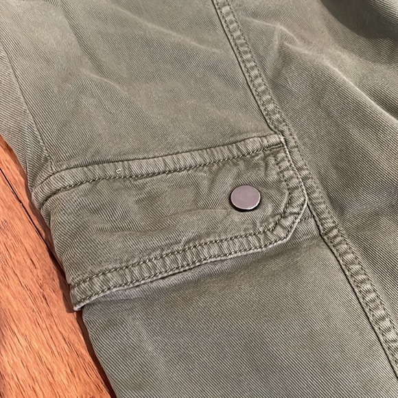 Trousers - Picture 2 of 6